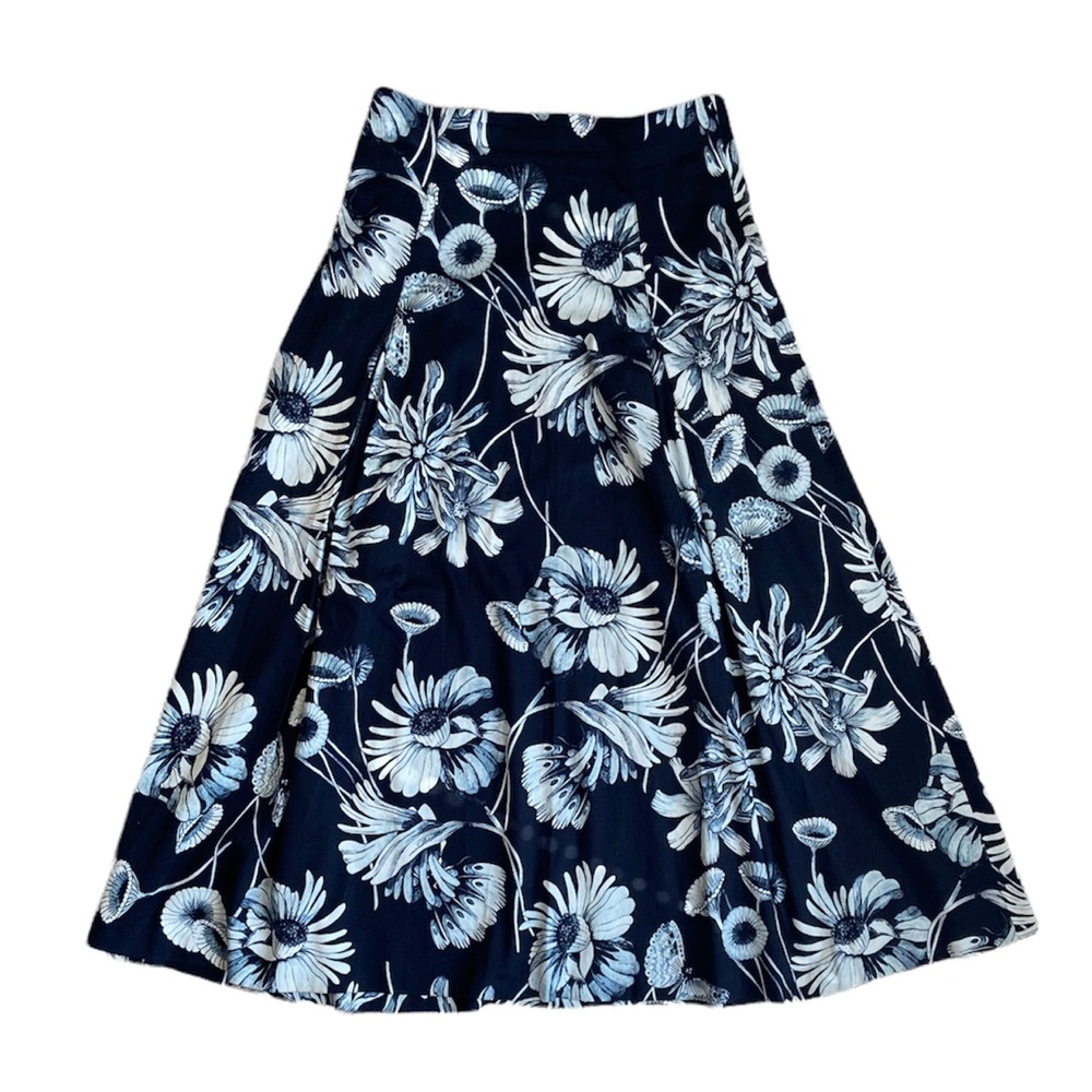 ZARA MIDI FLORAL PRINT FLOWY SKIRT, BLACK AND BLUE, HIGH RISE SIZE MEDIUM